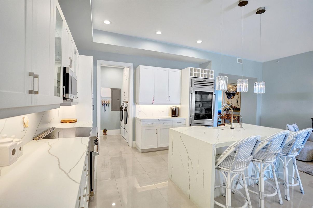 Interior, Kitchen, Pendant Lights, Recessed Lighting