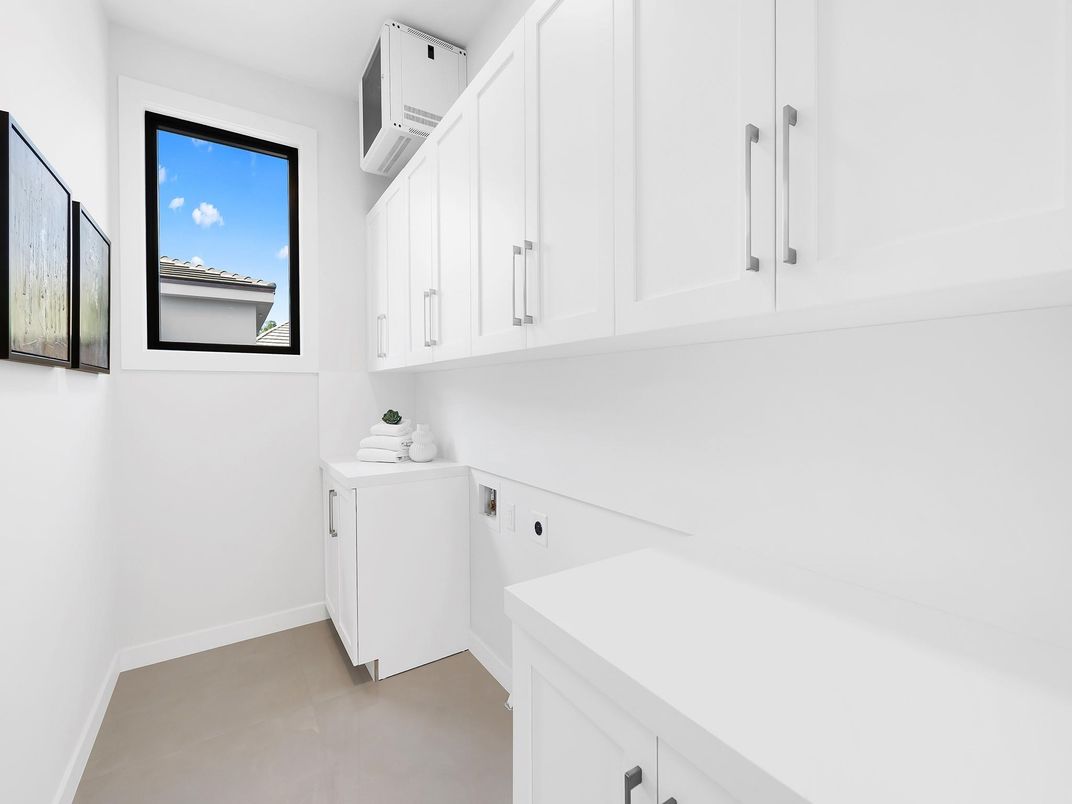 Interior, Washer