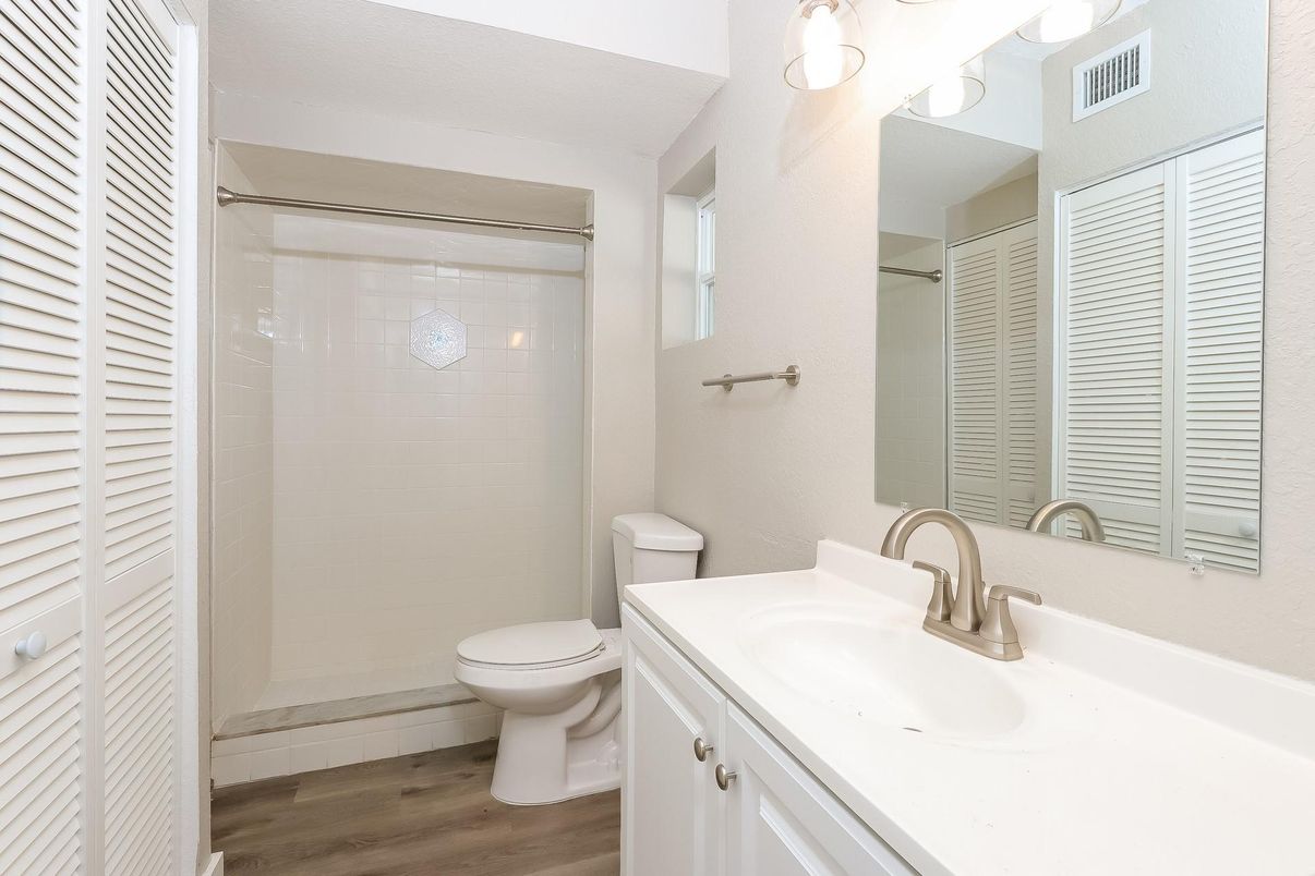Bathroom, Interior, Wood Texture Flooring