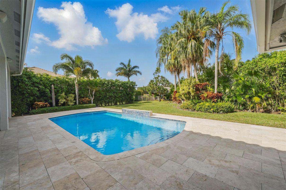 Backyard, Exterior, Pool