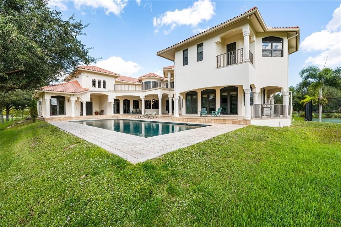 Backyard, Exterior, Pool