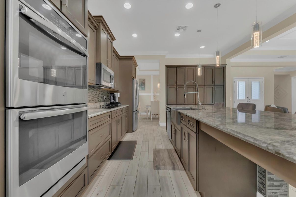 Interior, Kitchen, Pendant Lights, Recessed Lighting, Stainless Steel Appliances, Wood Texture Flooring