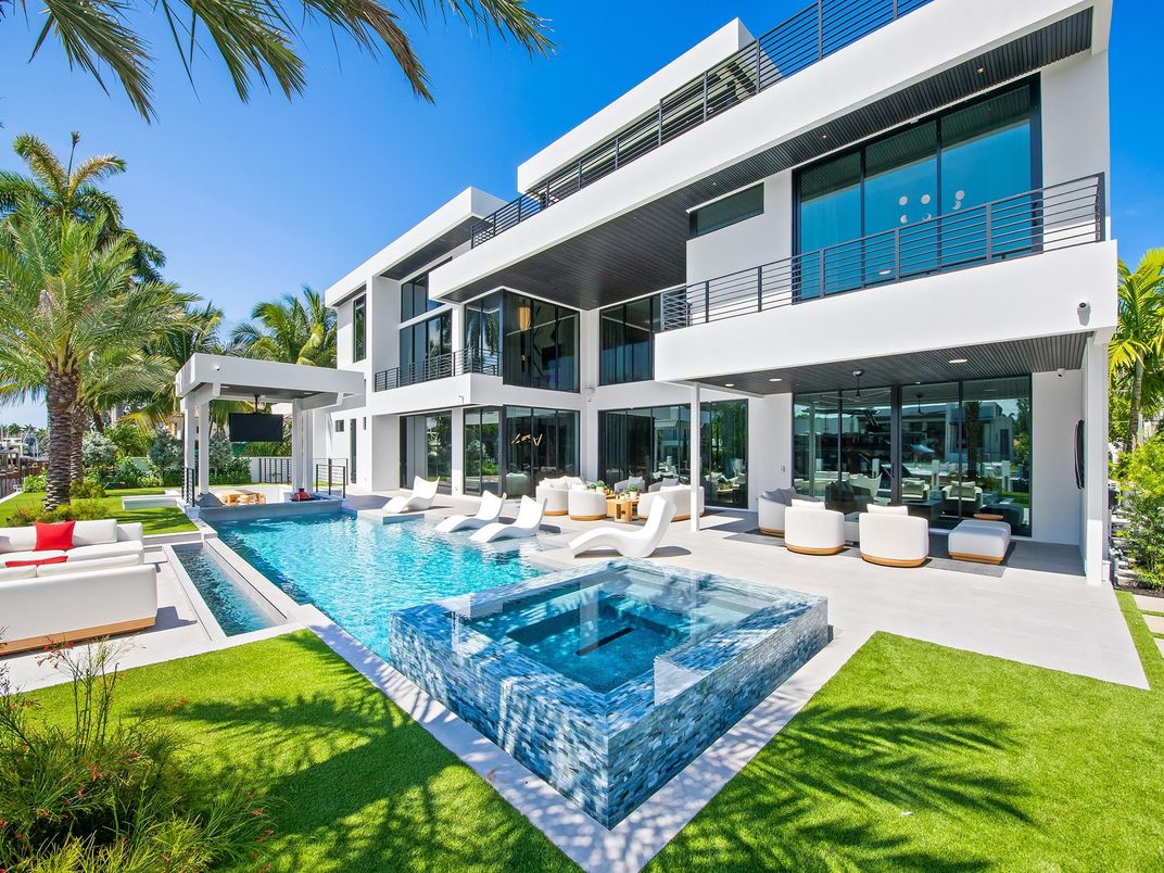 Backyard, Exterior, Pool