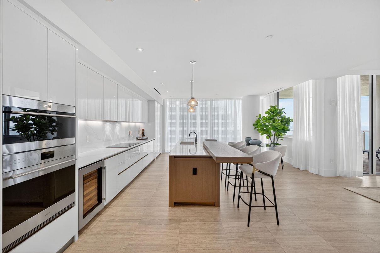 Interior, Kitchen, Pendant Lights, Recessed Lighting, Stainless Steel Appliances