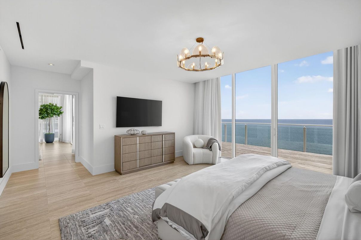 Bedroom, Interior, Recessed Lighting, Water, Wood Texture Flooring