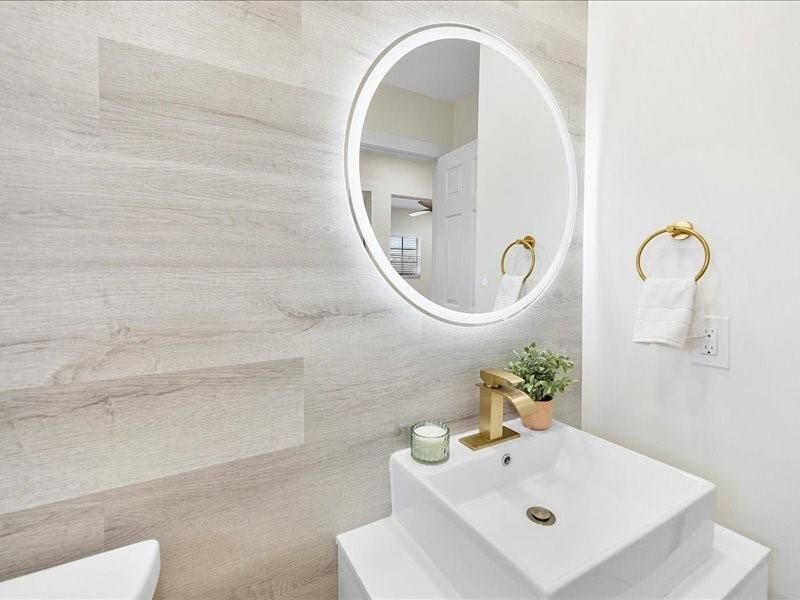 Bathroom, Interior