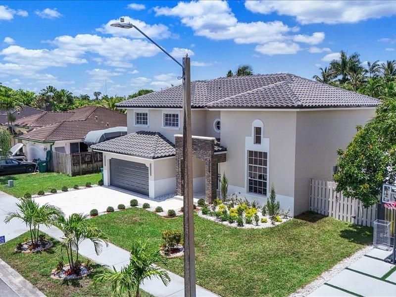 Attached, Detached Garage, Exterior, Facade, Mediterranean