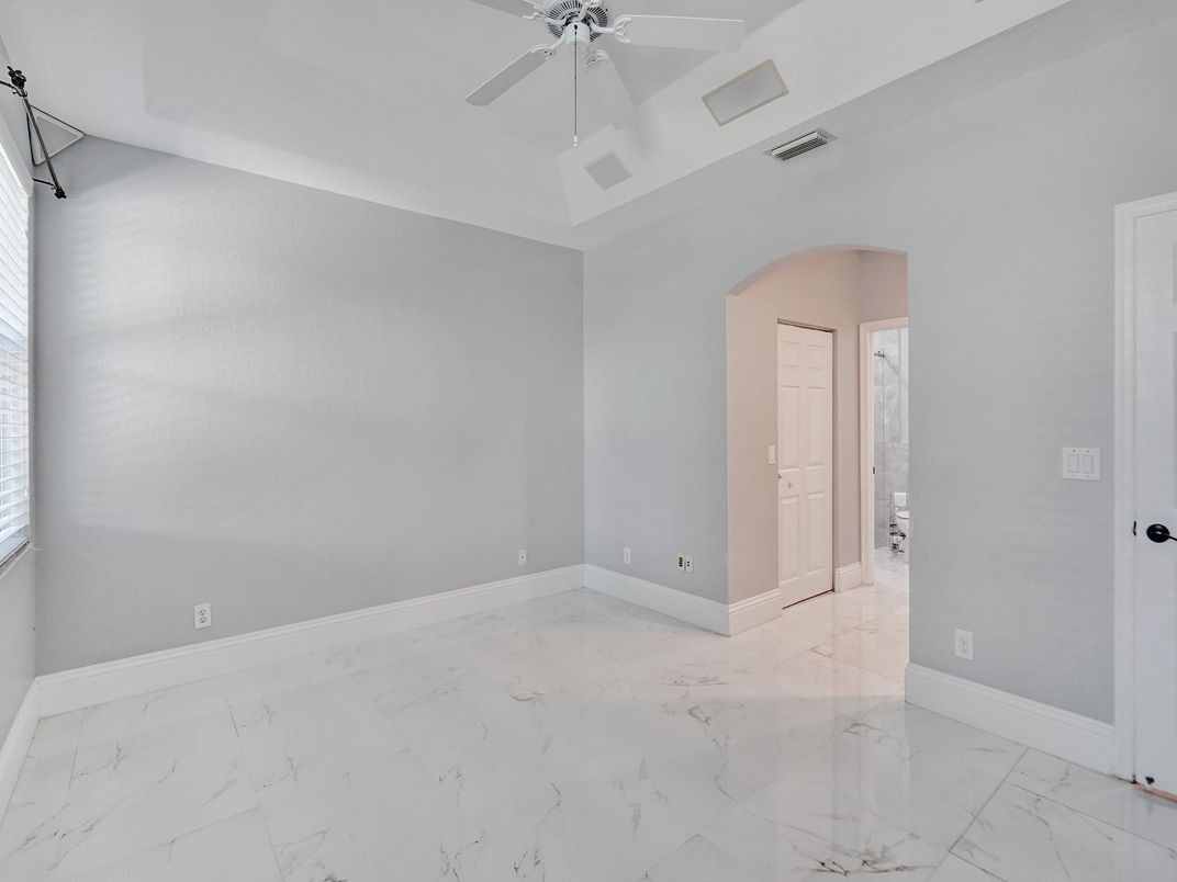 Empty room, Interior, Marble
