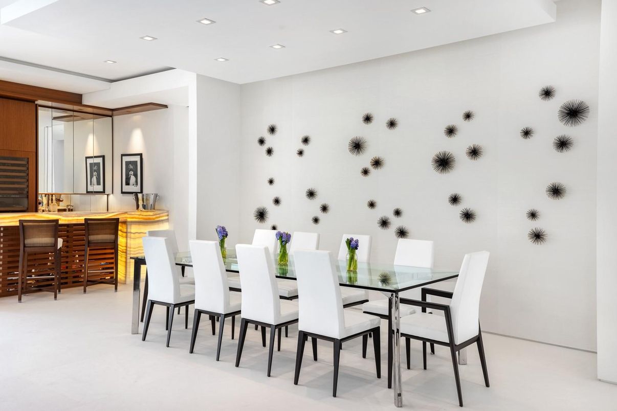 Dining room, Interior, Recessed Lighting