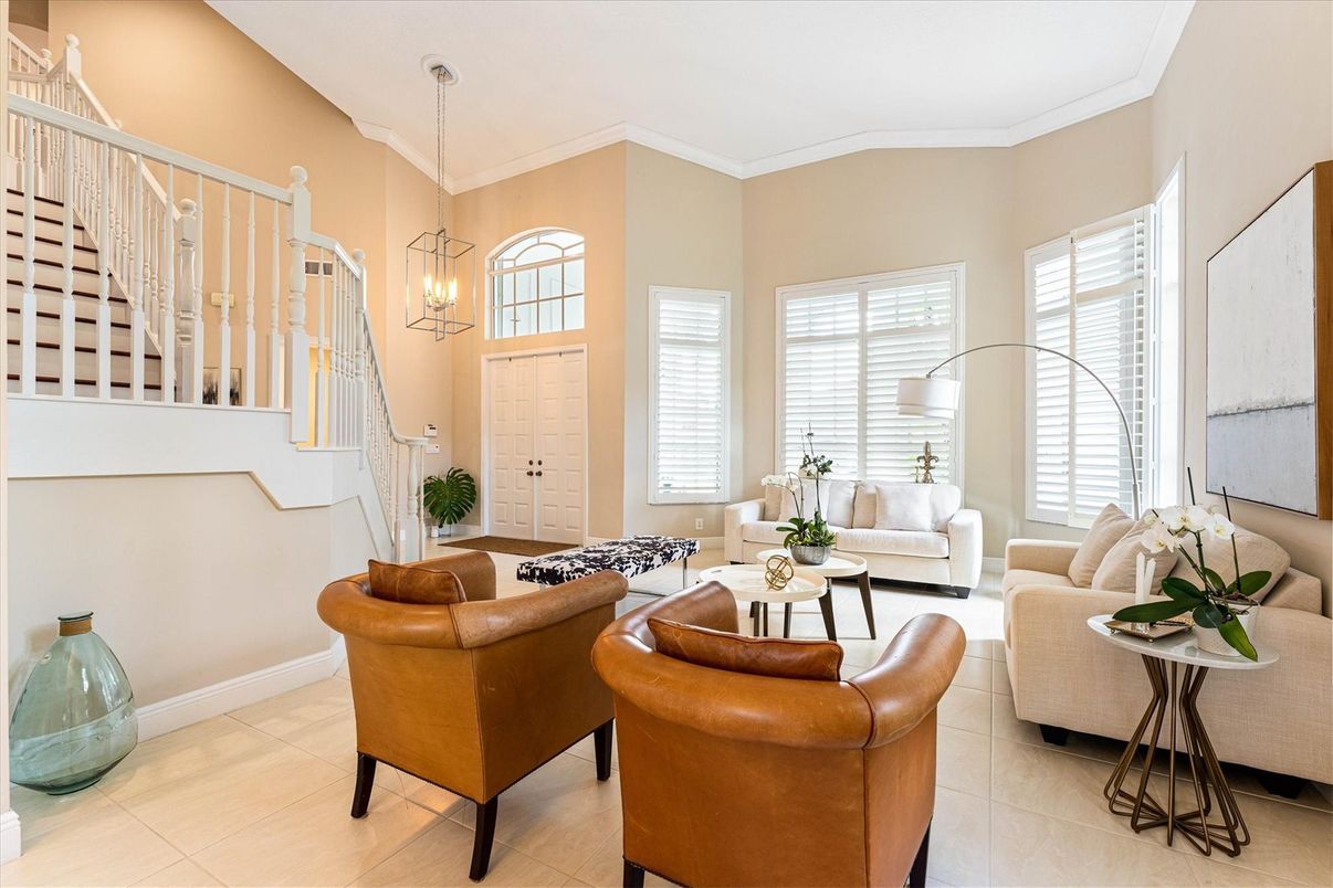 Interior, Living room, Pendant Lights