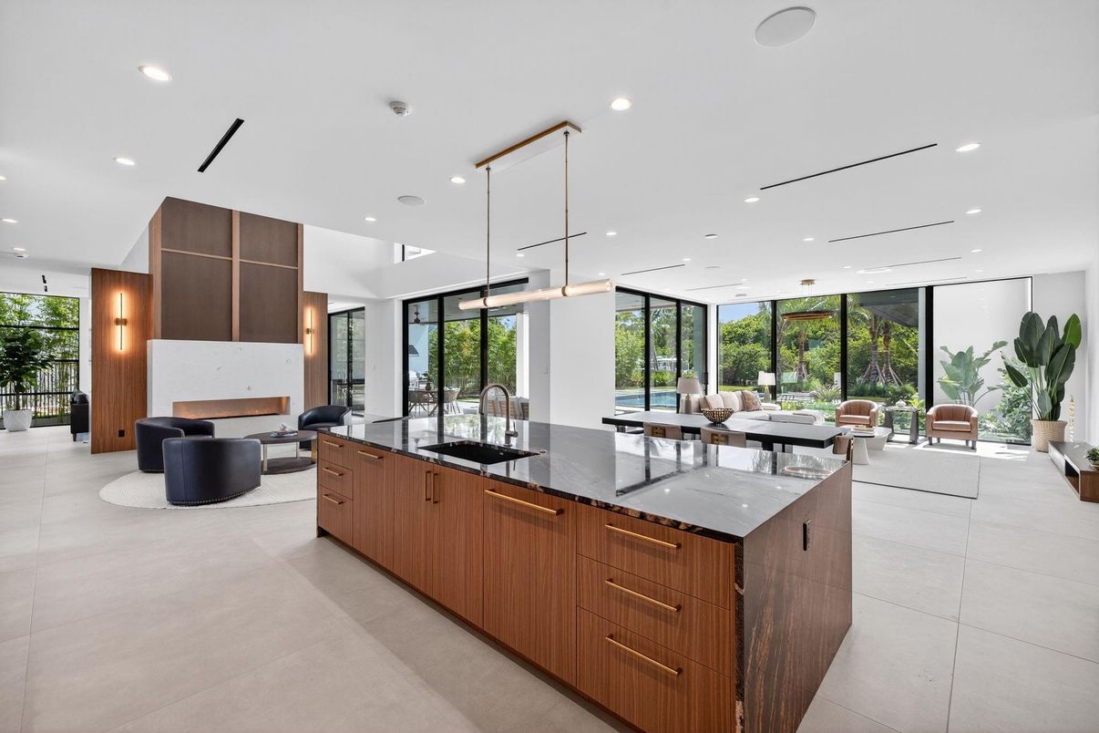 Dining room, Interior, Kitchen, Living room, Pendant Lights, Recessed Lighting