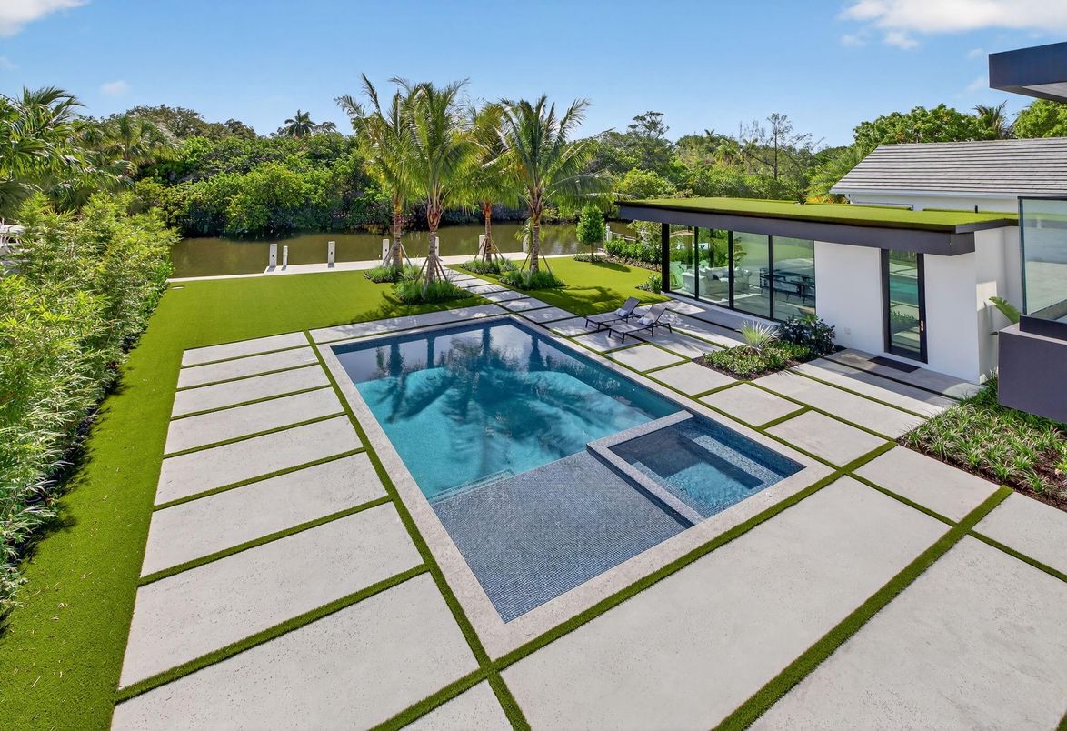 Backyard, Exterior, Pool