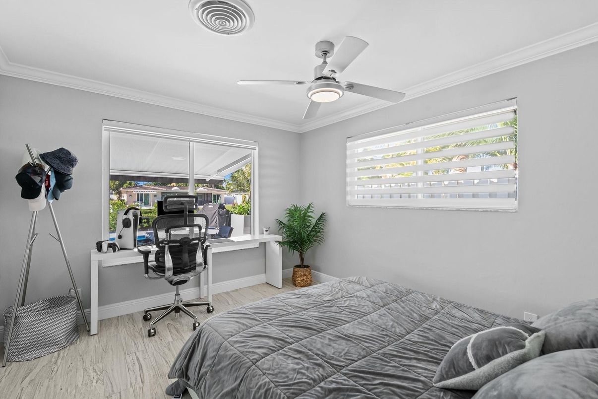 Bedroom, Home Office, Interior, Wood Texture Flooring