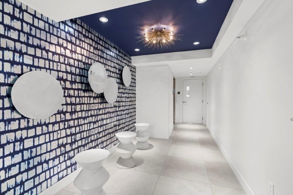 Interior, Recessed Lighting