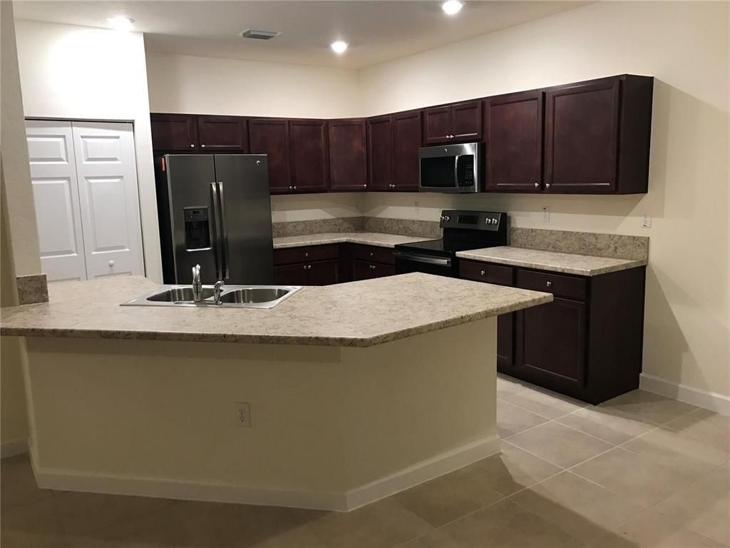 Interior, Kitchen, Recessed Lighting
