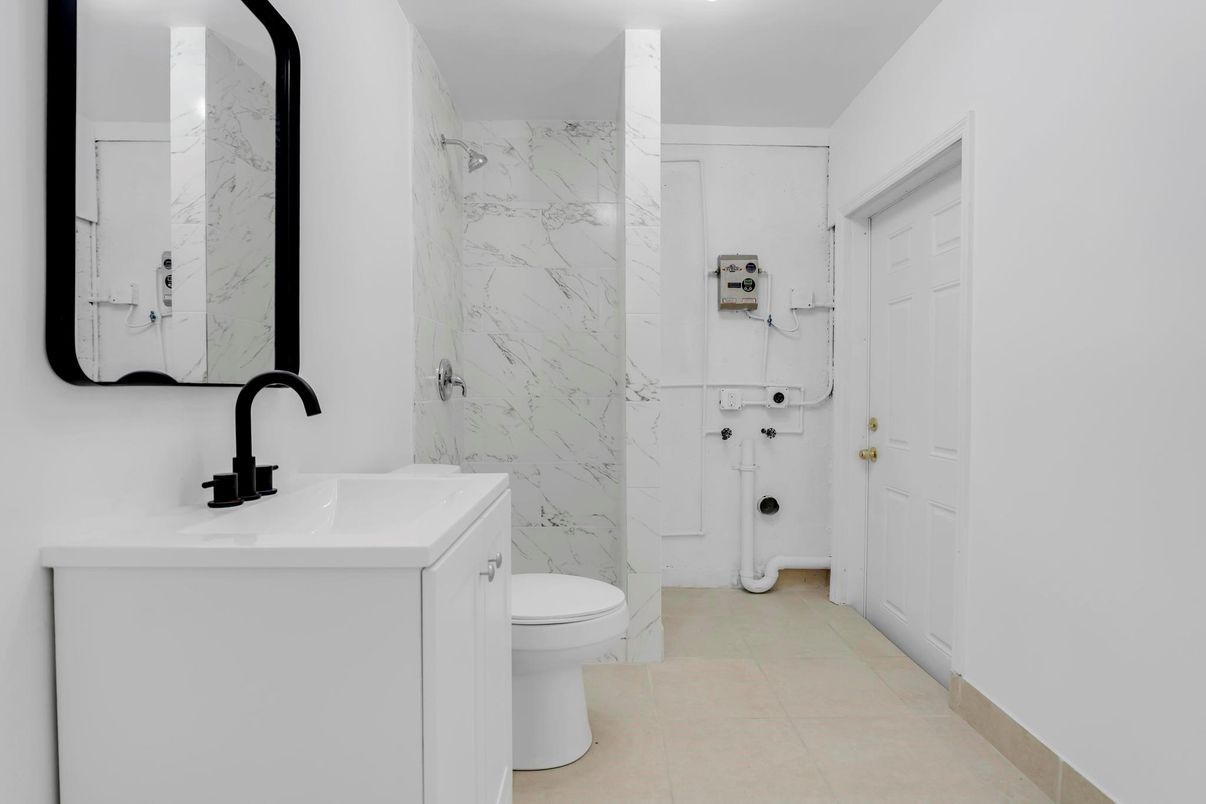 Bathroom, Interior, Marble Walls
