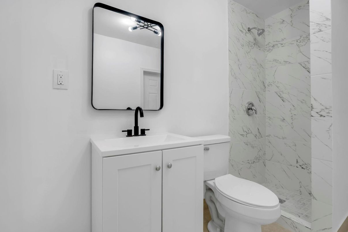 Bathroom, Interior, Marble, Marble Walls