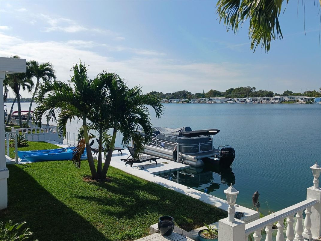 Exterior, Water