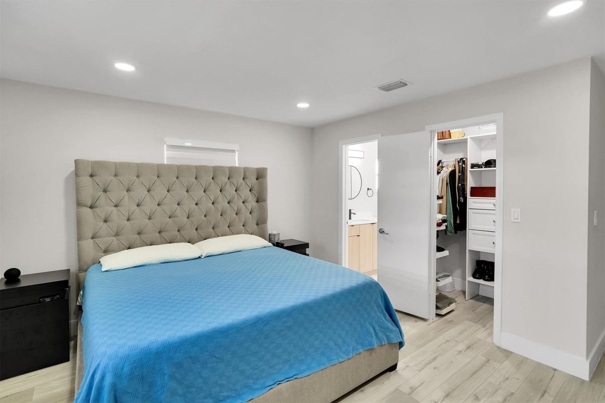 Bedroom, Interior, Recessed Lighting, Wood Texture Flooring