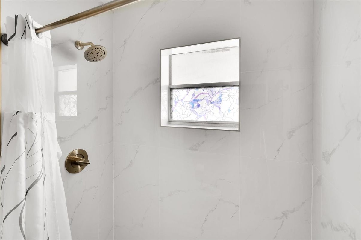 Bathroom, Interior, Marble Walls