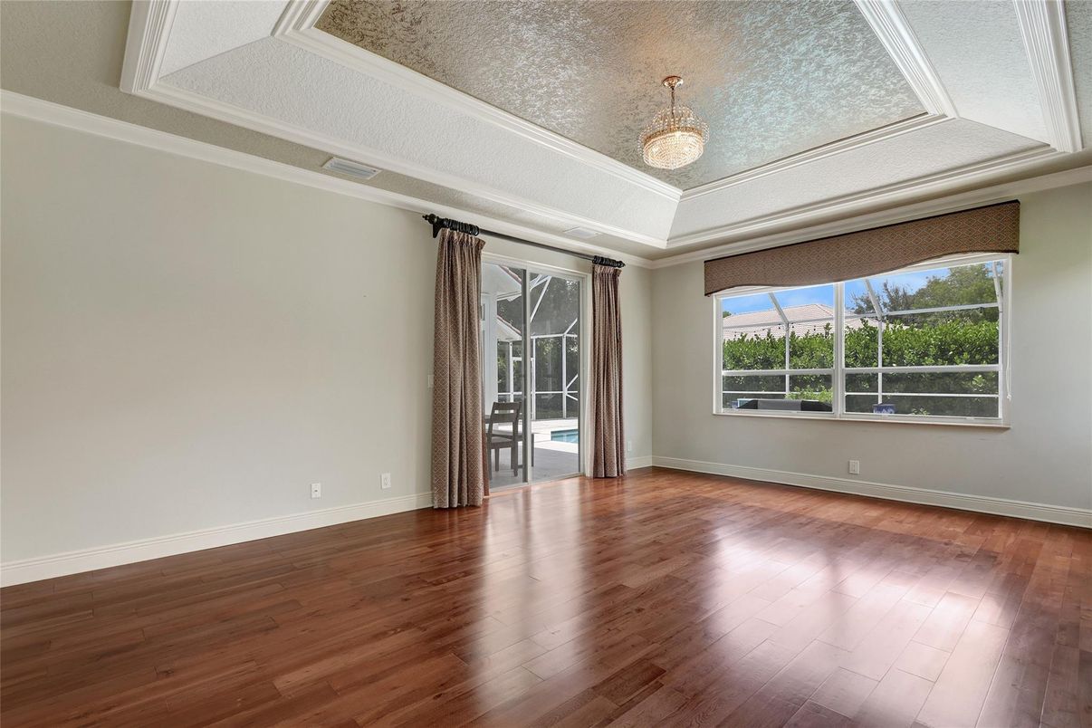 Chandelier, Empty room, Interior, Wood Texture Flooring