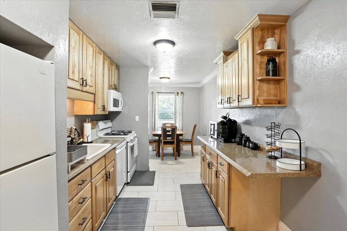 Dining room, Interior, Kitchen