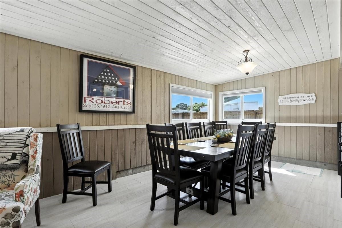 Dining room, Interior, Wood Texture Flooring, Wooden Walls