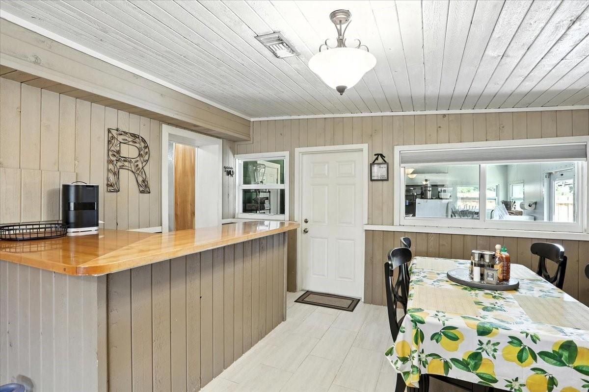Dining room, Interior, Wood Texture Flooring