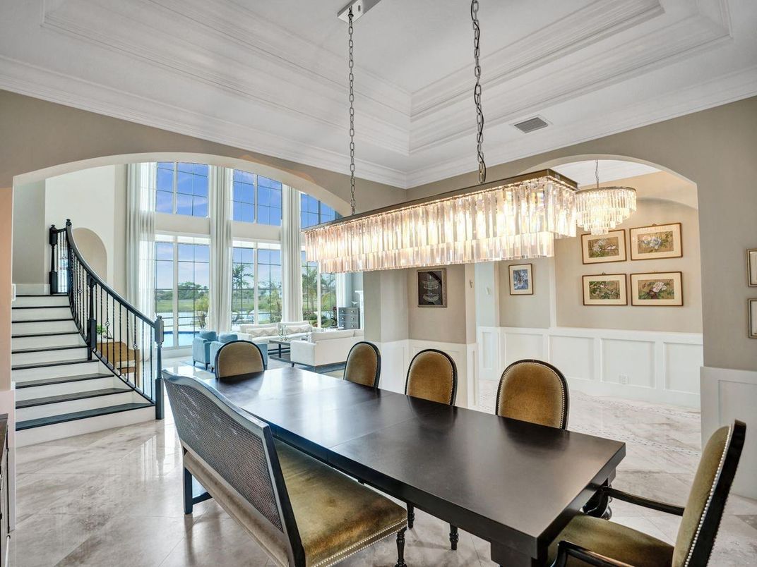 Chandelier, Dining room, Interior, Marble, Pendant Lights