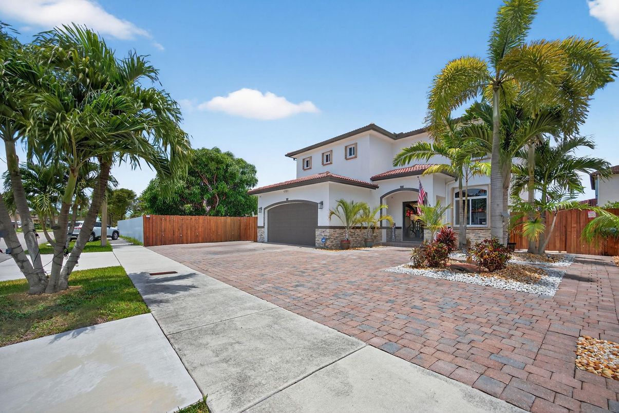 Attached, Backyard, Exterior, Facade, Spanish Mediterranean