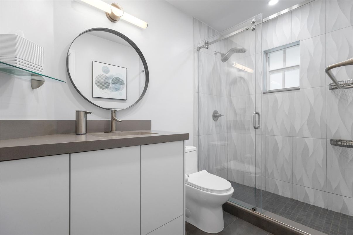 Bathroom, Glass Shower, Interior