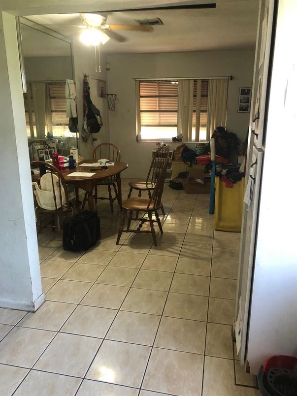 Dining room, Interior