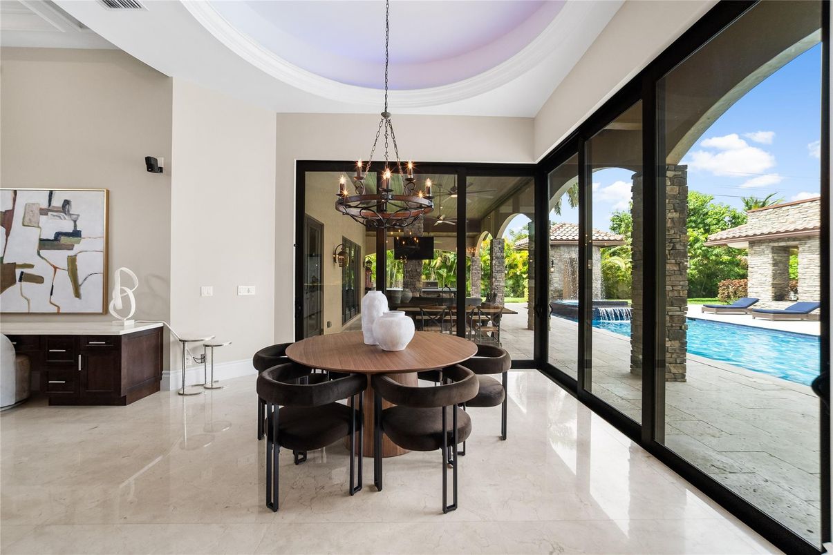 Chandelier, Dining room, Interior, Pendant Lights, Pool
