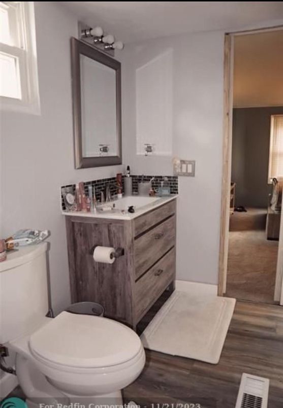 Bathroom, Interior, Wood Texture Flooring