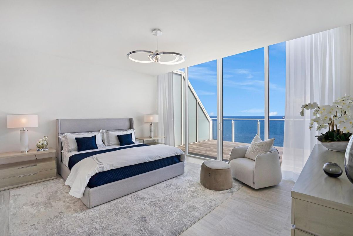 Bedroom, Interior, Pendant Lights, Water, Wood Texture Flooring