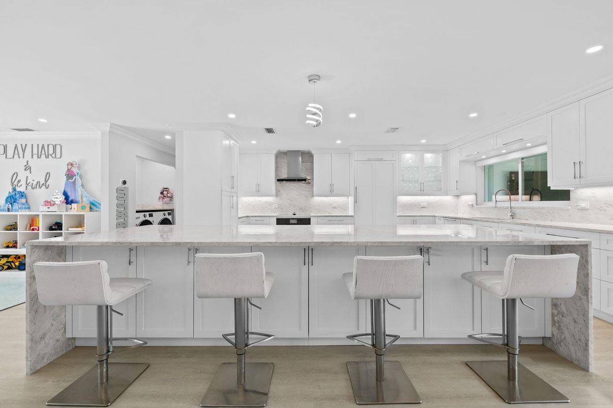 Interior, Kitchen, Pendant Lights, Recessed Lighting