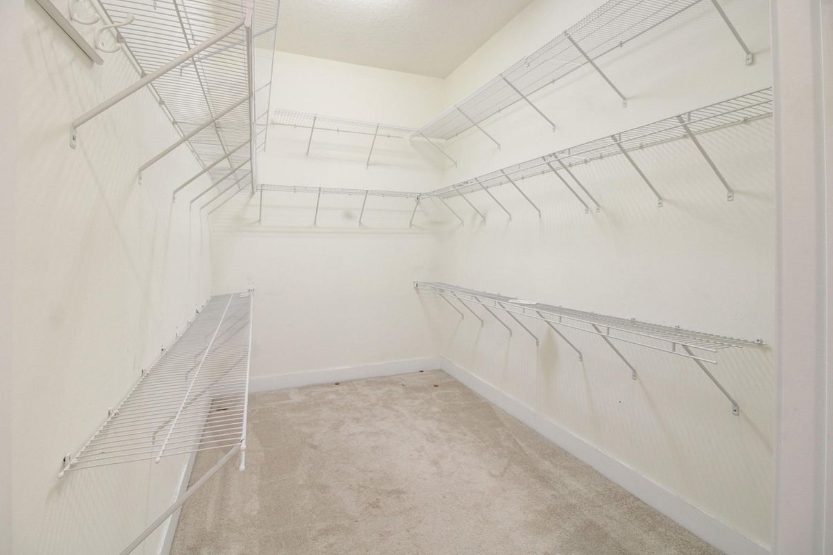 Interior, Walk-in Closets