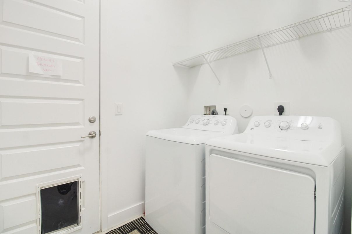 Interior, Utility Closets, Washer