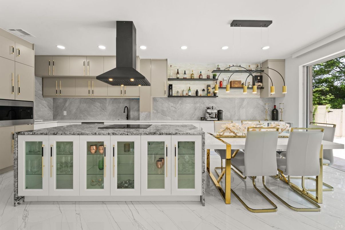 Interior, Kitchen, Marble, Pendant Lights, Recessed Lighting