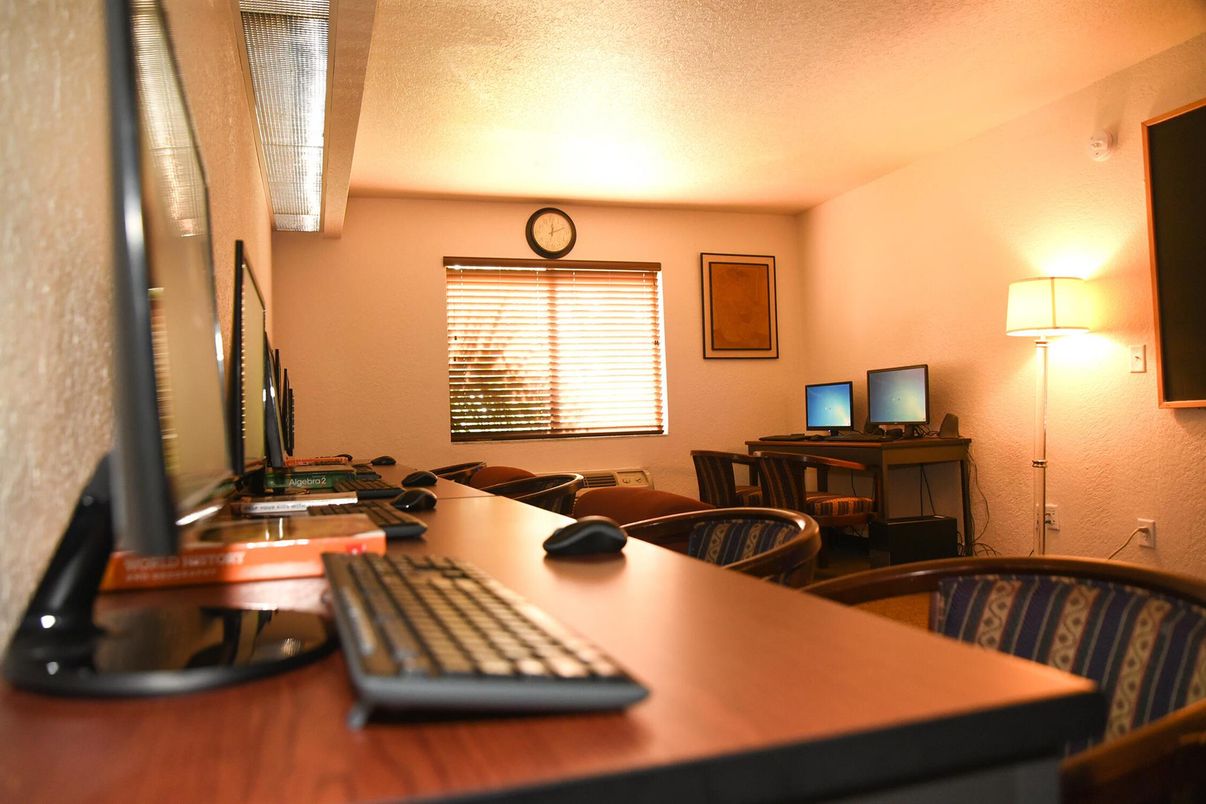 Home Office, Interior