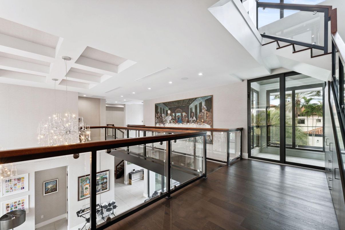 Chandelier, Interior, Recessed Lighting, Wood Texture Flooring