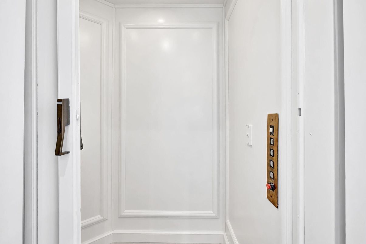 Elevator, Interior, Recessed Lighting