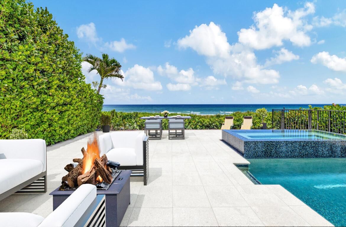 Exterior, Pool, Water