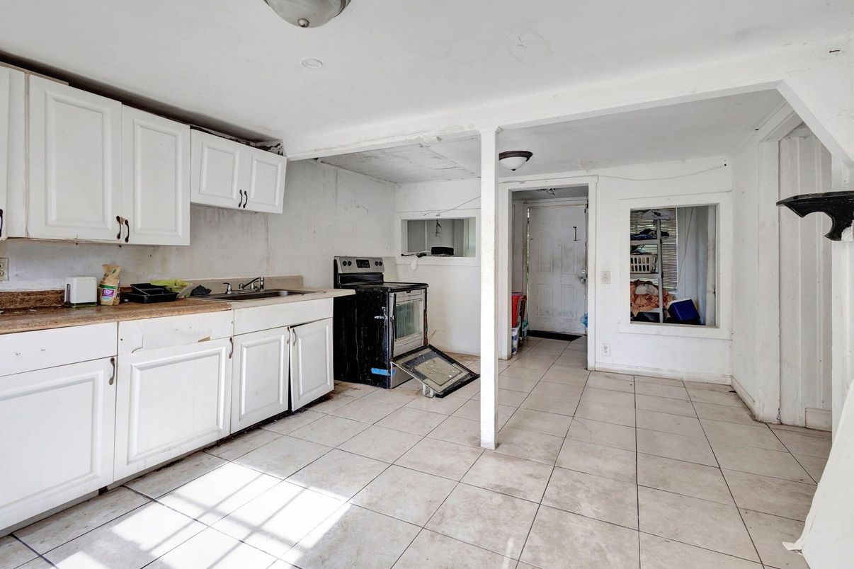 Interior, Kitchen