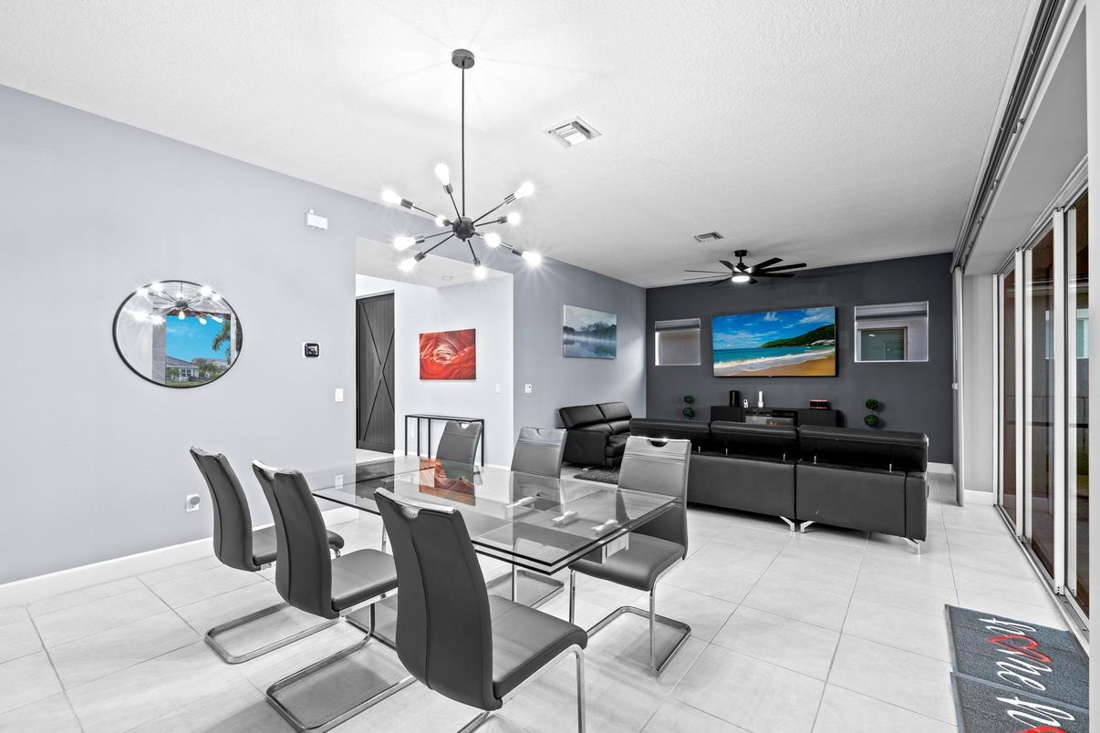 Dining room, Interior, Living room, Pendant Lights