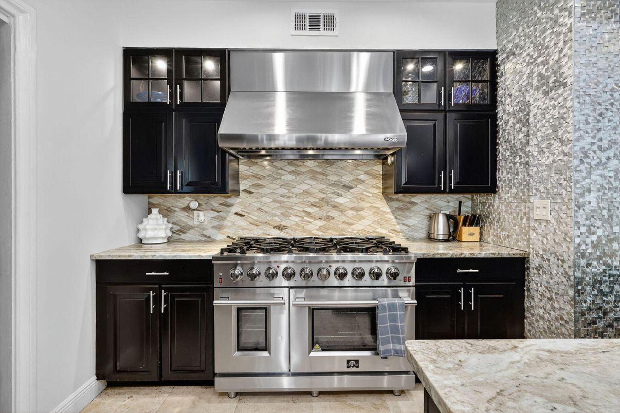 Interior, Kitchen, Stainless Steel Appliances