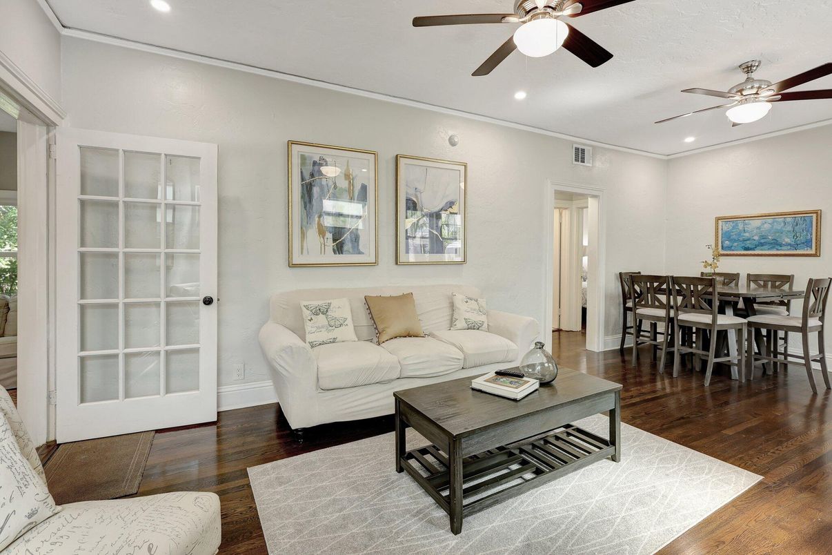 Dining room, Interior, Living room, Recessed Lighting, Wood Texture Flooring