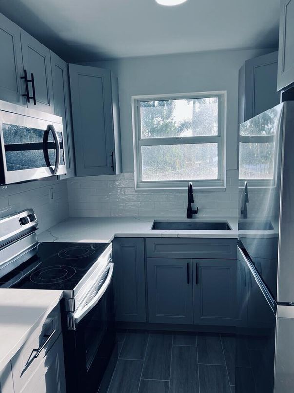 Interior, Kitchen, Stainless Steel Appliances