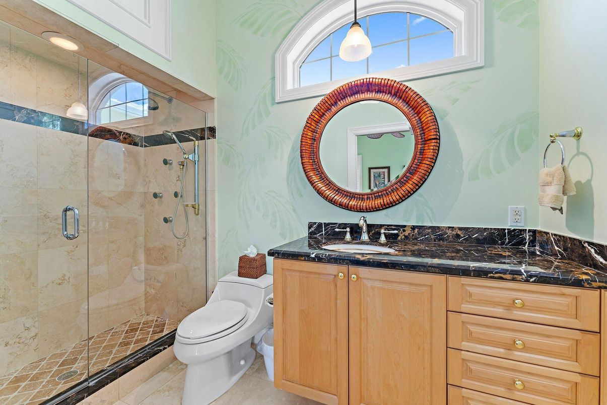 Bathroom, Glass Shower, Interior, Pendant Lights, Recessed Lighting