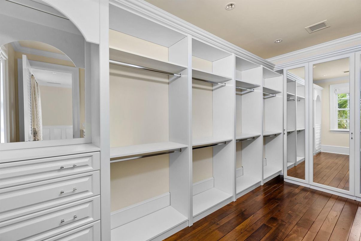Interior, Recessed Lighting, Walk-in Closets, Wood Texture Flooring